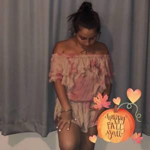 Meet your Posher, Bella